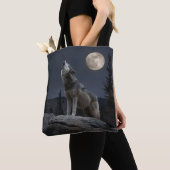 A Howling Wolf Draagtas (Dichtbij)