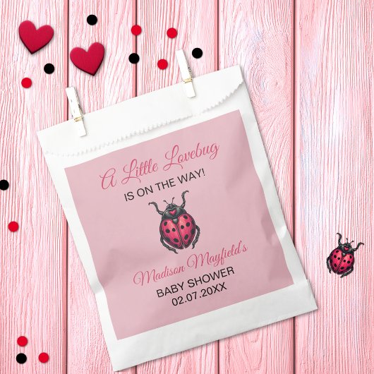A Little Love Bug Is On The Way Ladybug Bedankzakje