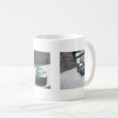 A piqué la tasse 3 de Bullitt (Devant droit)