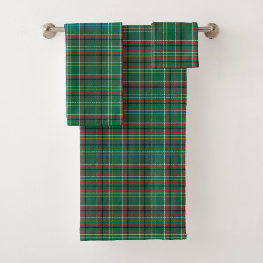 A set of three green plaid towels  bad handdoek