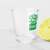 A SHOT JOUR DE L'SAINT PATRICK TRUMP TIRER LE VERRE (Gauche)