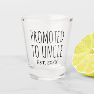 A Shot Promu À Oncle Nouveau verre de prise cadeau bébé