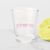 A Shot QUELQUE PART OUTHERE - LOGO du VERRE À LIQUEUR (Dos)