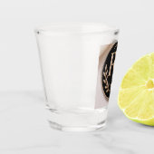 A Shot verre (Gauche)