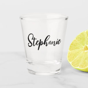 A Shot Verre de photo de nom curaliste minimaliste