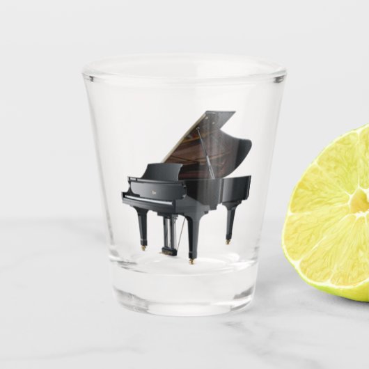 A Shot Verre de prise de piano (Devant)