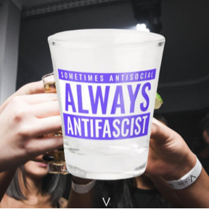 A Shot Verre de tir toujours antifasciste - bleu gras