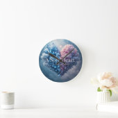 A Soft Heart in a Hard World Wall Clock – Crystal  Ronde Klok (Huis)