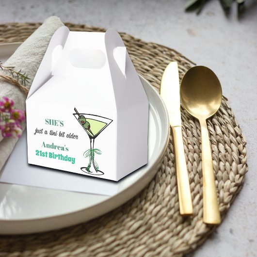 A Tini Bit Older 21st Birthday Party Bedankdoosjes