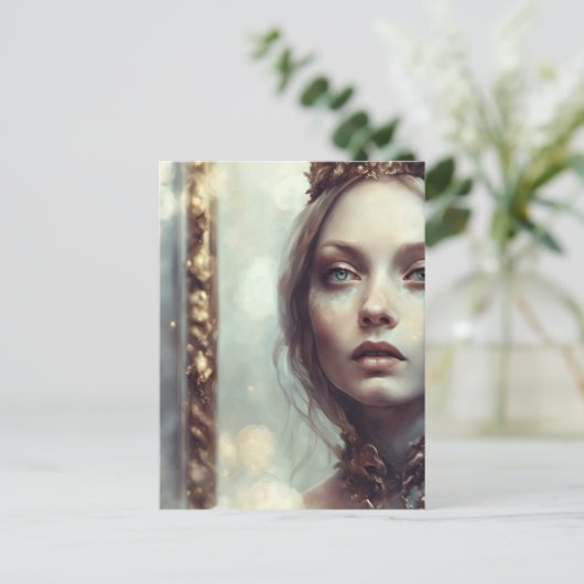 A travers la carte postale Golden Mirror Alice (Debout devant)