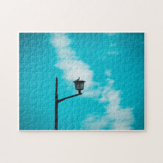 A watercolor sky and a streetlight legpuzzel