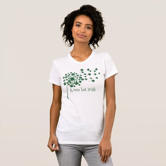 A Wee Bit Irish - Dandelion Clover T-shirt (Voorkant volledig)