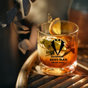 À Whisky Verre de proposition des Groomsmen, salle d'équipe