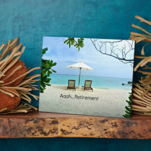 Aaah...pensionering, zich herstellend aan de Beach Fotoplaat