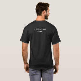 Aan de andere kant van de afspiegeling zijn genade t-shirt