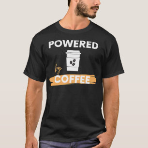 Aangedreven door kattenliefhebber van koffie t-shirt