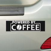 aangedreven door koffiedranticker bumpersticker (Op auto)