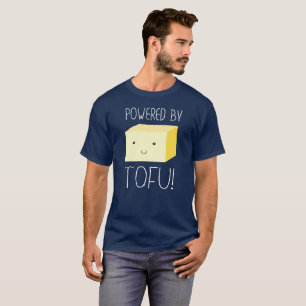 Aangedreven door Tofu met geïllustreerde glimlend T-shirt