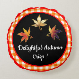 Aangename herfst knappe grillige bladeren rond kussen