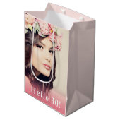 Aangepast 30e verjaardagsfoto hallo 30 roos goud medium cadeauzakje (Voorkant Gekanteld)