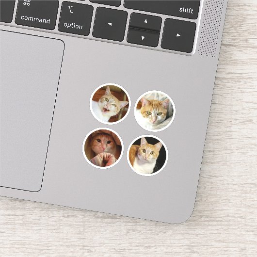 Aangepast 4 Fotocollage minimalistische ronde tiny Sticker (Detail)