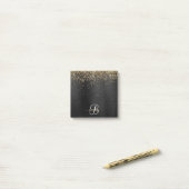 Aangepast goudglitter zwart monogram post-it® notes (Op bureau)