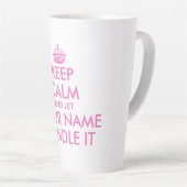 Aangepast grappig roze hou je rustig en laat het m latte mok (Rechterhoek)