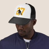 Aangepast hockey Player Number Black en Gold Yello Trucker Pet (In situ)