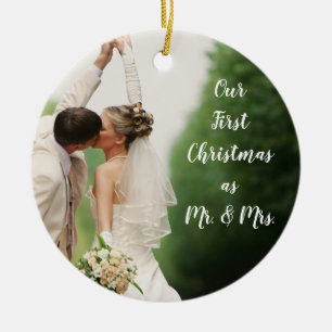 Aangepast huwelijk Eerste Kerstmis als Mr en Mrs. Keramisch Ornament