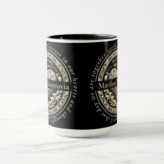 Aangepast in liefdevol geheugen mok (Midden)