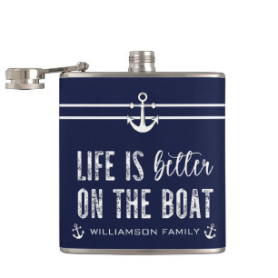 Aangepast leven is beter op de boot heupfles