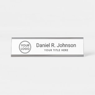 Aangepast logo, eenvoudig wit bureau naambordje