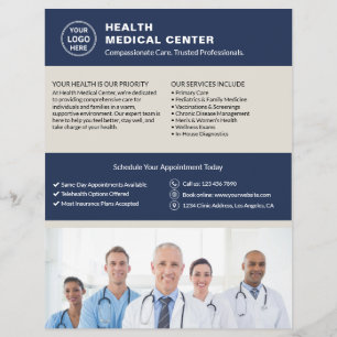 Aangepast logo foto QR zorg kliniek dokter Flyer