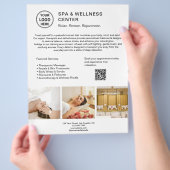 Aangepast logo QR-code Spa Wellnesscentrum Bedrijf Flyer (Hand)