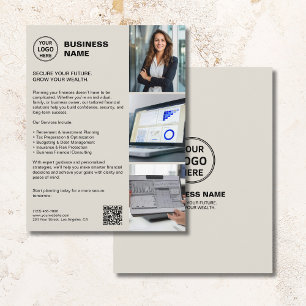 Aangepast logo QR professionele financiële dienste Flyer