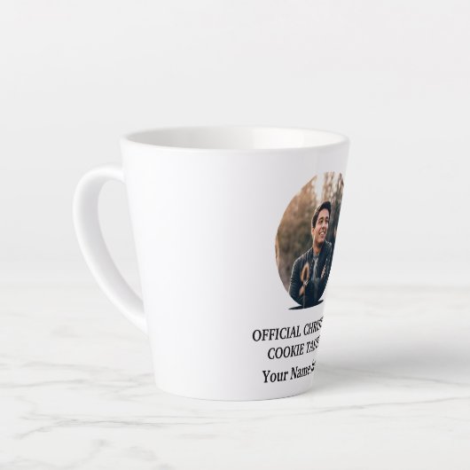 Aangepast modern kerstkoekje fotosjabloon latte mok (Linkerhoek)