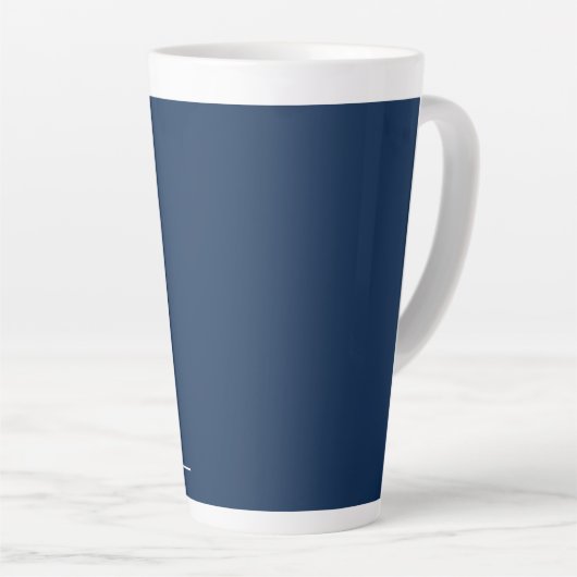 Aangepast monogram, marineblauw modern latte mok (Rechterhoek)