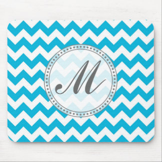 Aangepast monogram met blauwe Chevron achtergrond Muismat