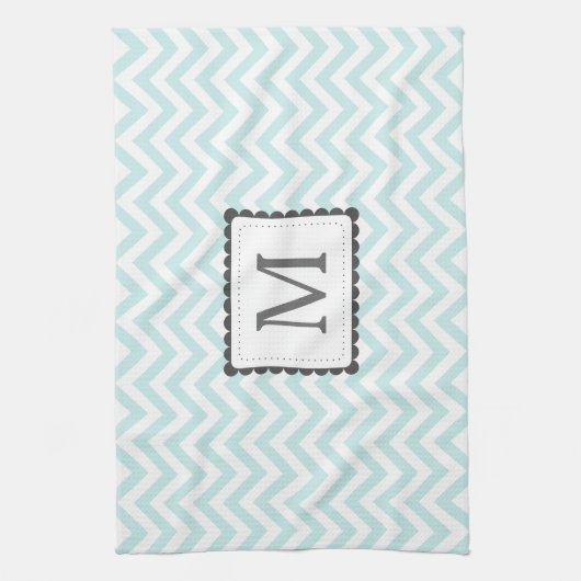 Aangepast monogram mint Blue en White Chevron Theedoek (Verticaal)