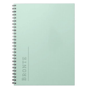 Aangepast monogram, trendy kleur groen Minty Fresh Notitieboek