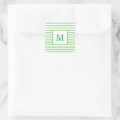 Aangepast monogram voor groene en witte strepen vierkante sticker (Tas)