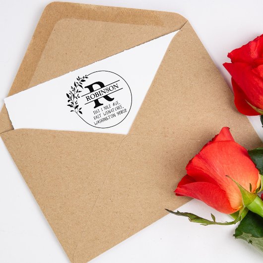 Aangepast retouradres van de familie met monogram, 	rubberstempel