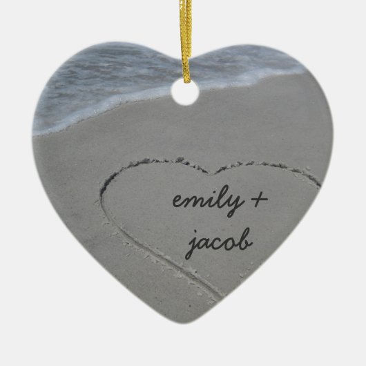 Aangepast zand hart onze eerste kerstversiering keramisch ornament (Voorkant)