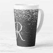 Aangepast zilveren glitter-zwart monogram latte mok (Rechterhoek)