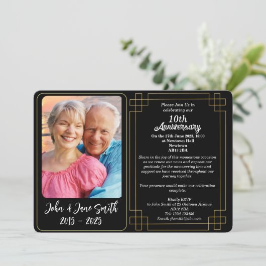 Aangepaste 10e Tin Bruiloft Jubileum Uitnodiging (Staand voorkant)