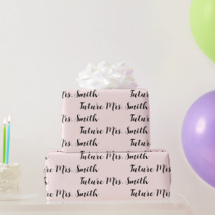 Aangepaste achternaam toekomstige mevrouw bruidsfe cadeaupapier