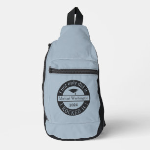 Aangepaste afstuderen naam en jaar sling bag