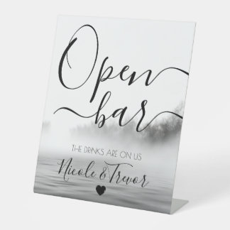 Aangepaste B&W Meer Mist Calligrafie Bruiloft Open Reclamebord Met Voetstuk