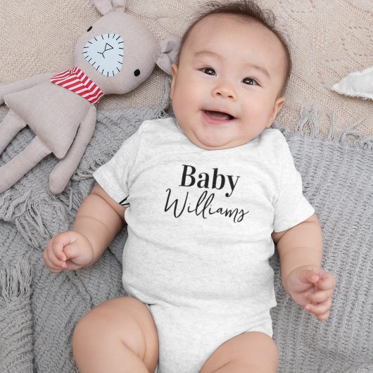 Aangepaste baby naam unieke typografie romper
