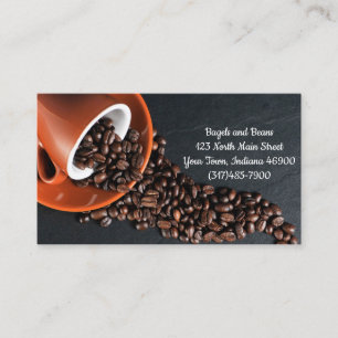 Aangepaste bonen en kopje koffie chop loyalty punc visitekaartje